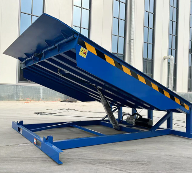 崇左固定式登车桥应用